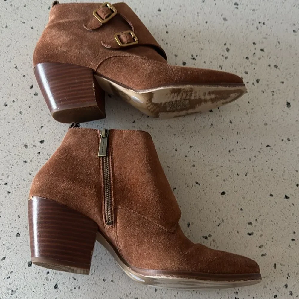 Michael Michael Kors Loni Ankle Bootie Luggage Suede Leather Western heel Size 8